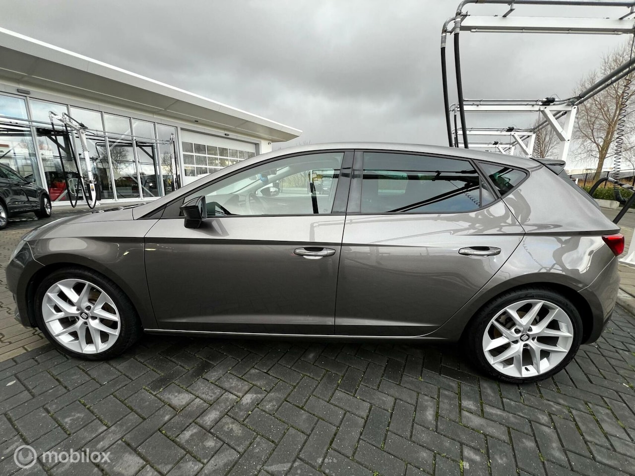 Seat Leon - 1.4 TSI FR Dynamic 1.4 TSI FR Dynamic - AutoWereld.nl