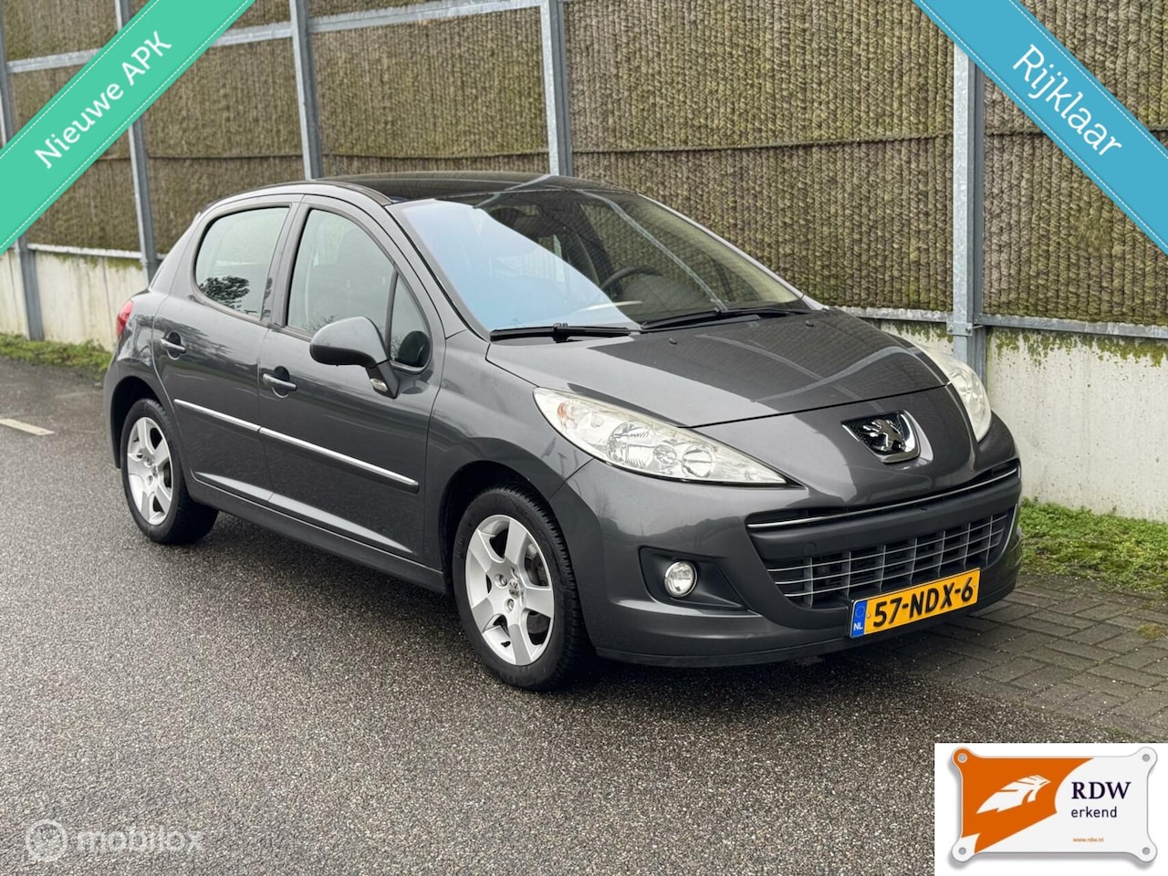 Peugeot 207 - 1.6 VTi SPORTIUM NAP/1E EIGENAAR/PANORAMADAK/AIRCO/NWE APK - AutoWereld.nl