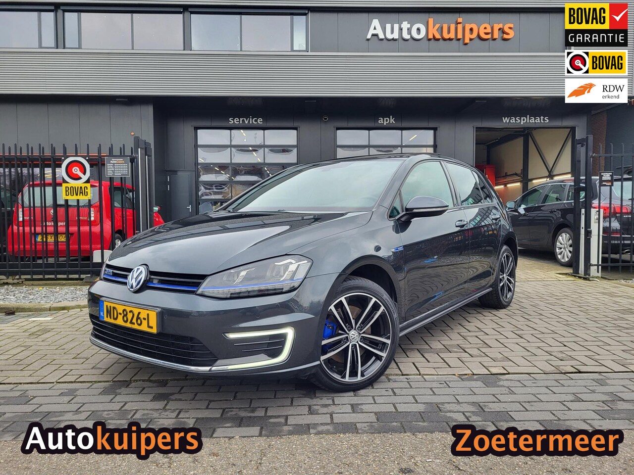 Volkswagen Golf - 1.4 TSI GTE | Met panoramadak, cruise control, climate control, navigatie en inclusief BOV - AutoWereld.nl