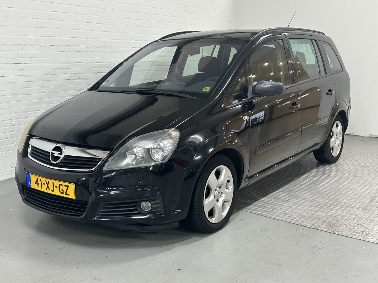 Opel Zafira - 2.2 Temptation AIRCO / CRUISE /TREKHAAK - AutoWereld.nl