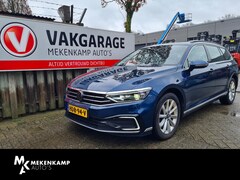 Volkswagen Passat Variant - 1.4 TSI PHEV GTE Business 17"/Panoramadak/Trekhaak/IQ Lights/Virtual cockpit/Dodehoek/Came