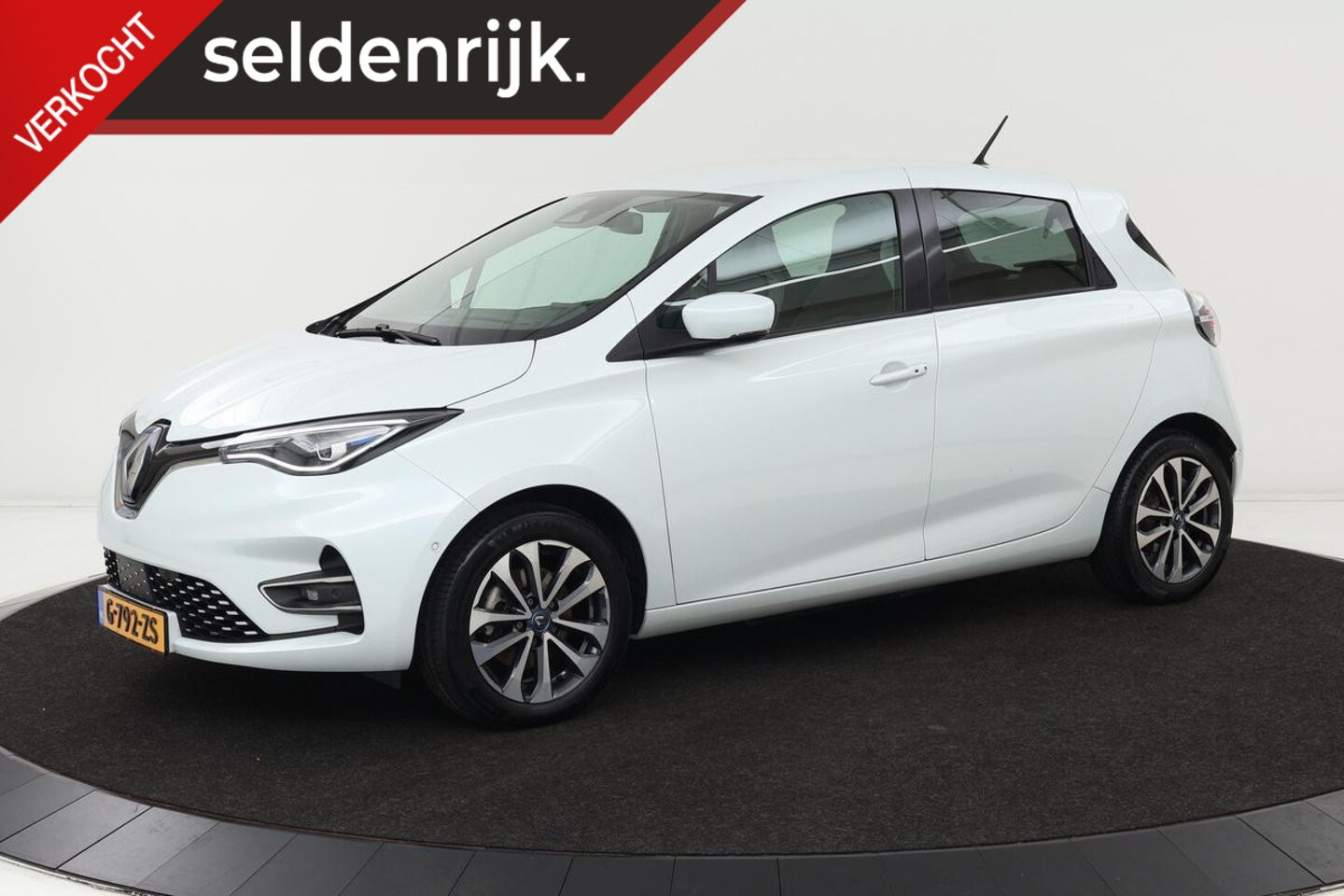 Renault Zoe - R135 Intens 52 kWh (ex Accu) | | Stoel & stuurverwarming | Camera | Carplay | Dodehoek det - AutoWereld.nl