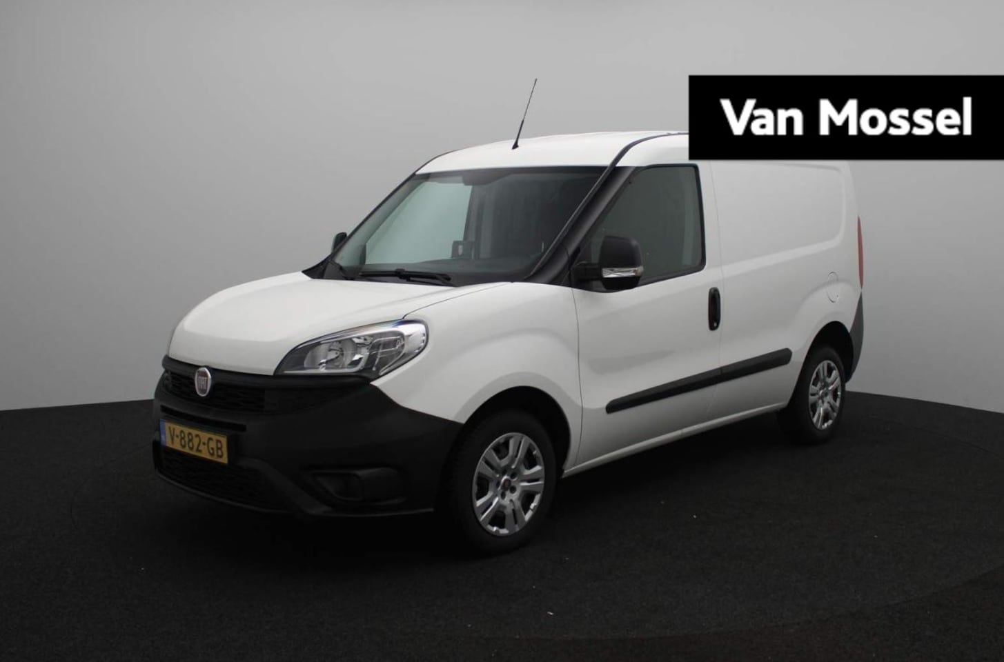 Fiat Doblò Cargo - 1.3 MJ L1H1 | Navigatie | Airco | Bluetooth | - AutoWereld.nl