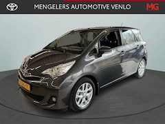 Toyota Verso S - 1.3 VVT-i Trend Navigatie / Camera / Climate Control / Panoramadak