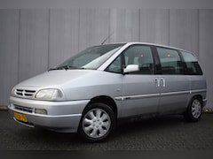 Citroën Evasion - 2.0i 16V Ligne Prestige ECC | Velours | Trekhaak | JVC Audio | Stuurbekrachtiging