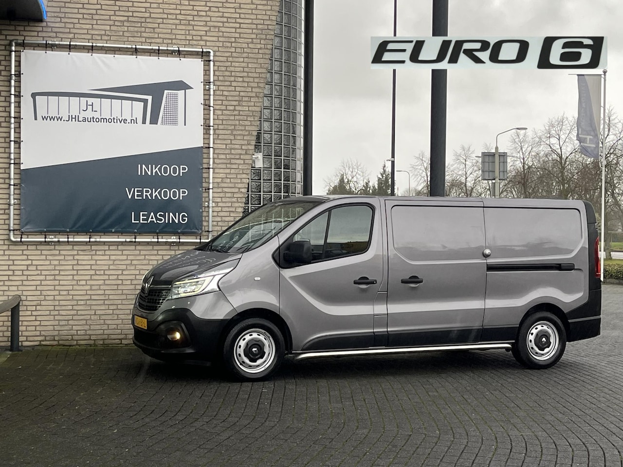 Renault Trafic - 2.0 dCi 145 T29 L2H1 Comfort*AUTOMAAT*A/C*OMVORMER - AutoWereld.nl