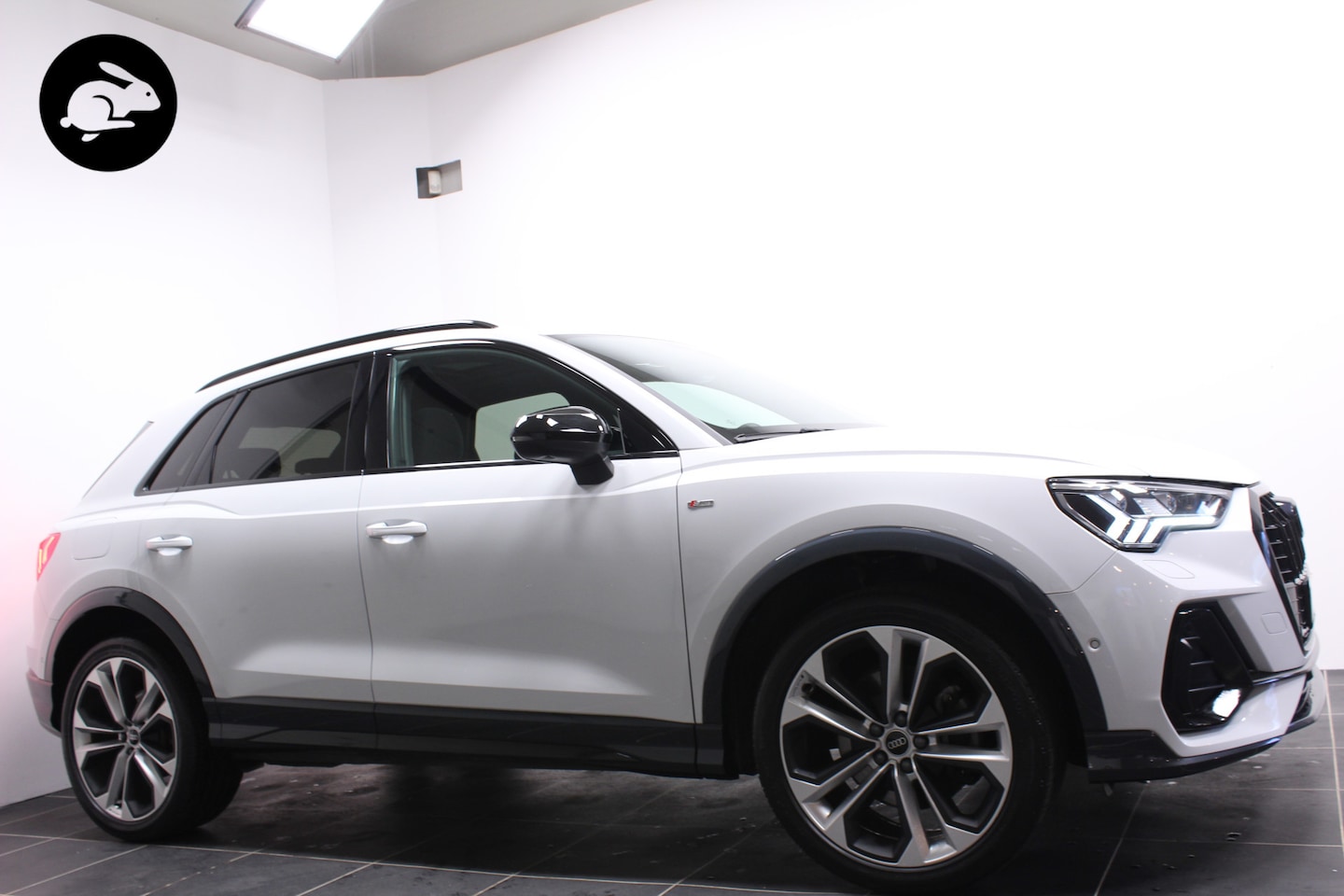 Audi Q3 - 45 TFSI e S-Line/*Full options*/Pano/B&O/Leder/20 inch - AutoWereld.nl