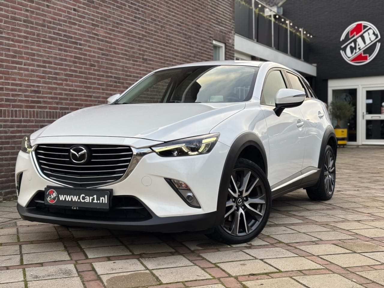 Mazda CX-3 - 2.0 SkyActiv-G 120 GT-M KEYLESS CAMERA NAVI LEDER TREKHAAK  HEAD - AutoWereld.nl