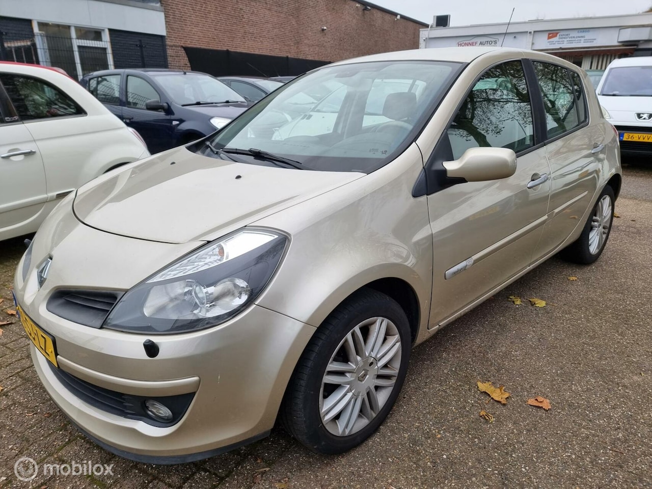 Renault Clio - 1.6-16V Privilège. Airco. Leer. - AutoWereld.nl