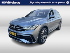 Volkswagen Tiguan Allspace - 1.5 TSI R-Line Business+ / NAVI / APP.Connect / 20'LMV / HEADUP Display / Elektr. Wegklapb