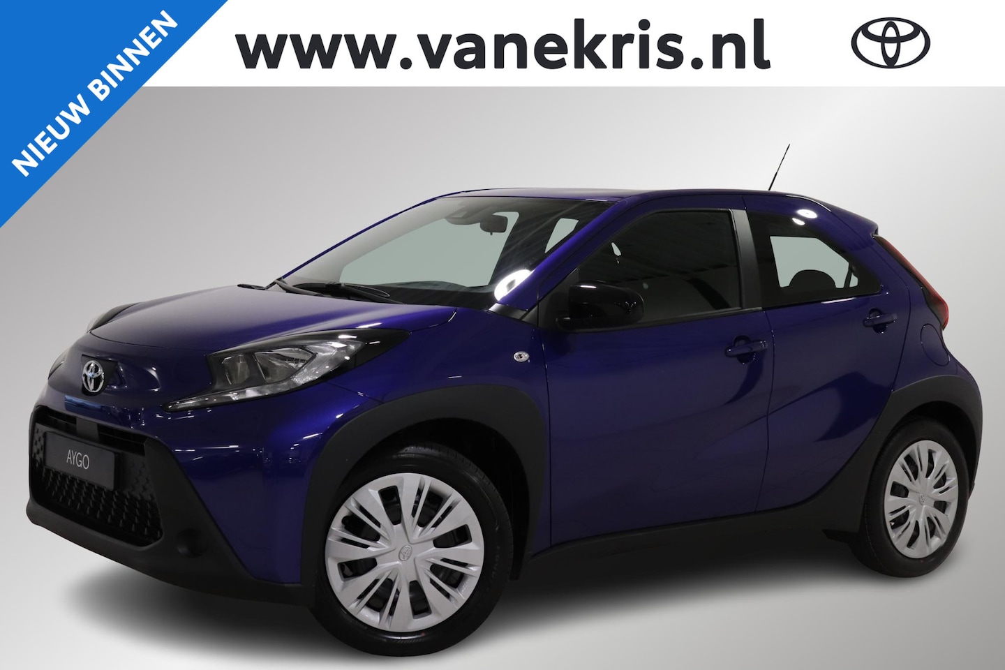 Toyota Aygo X - 1.0 VVT-i MT play 1.0 VVT-i MT Play, Apple Carplay & Android Auto, Camera, Airco, Cruise Control! - AutoWereld.nl