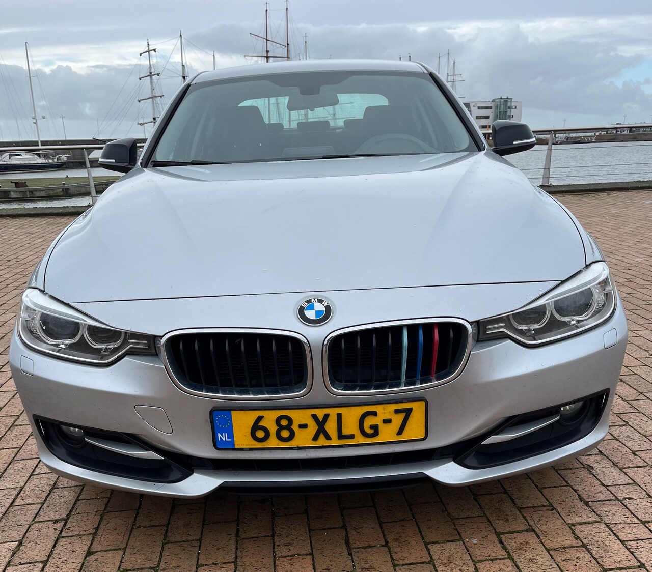 BMW 3-serie - 320d EfficientDynamics Upgrade Edition Sport line - AutoWereld.nl