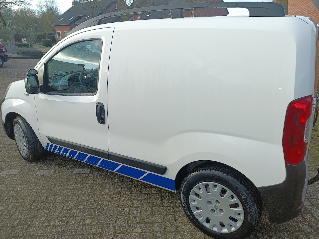 Peugeot Bipper - 1.3 HDi XT Profit + Via Oom (vrachtwagenchauffeur); Als 2e eigenaar in zeer goede staat te koop: - AutoWereld.nl