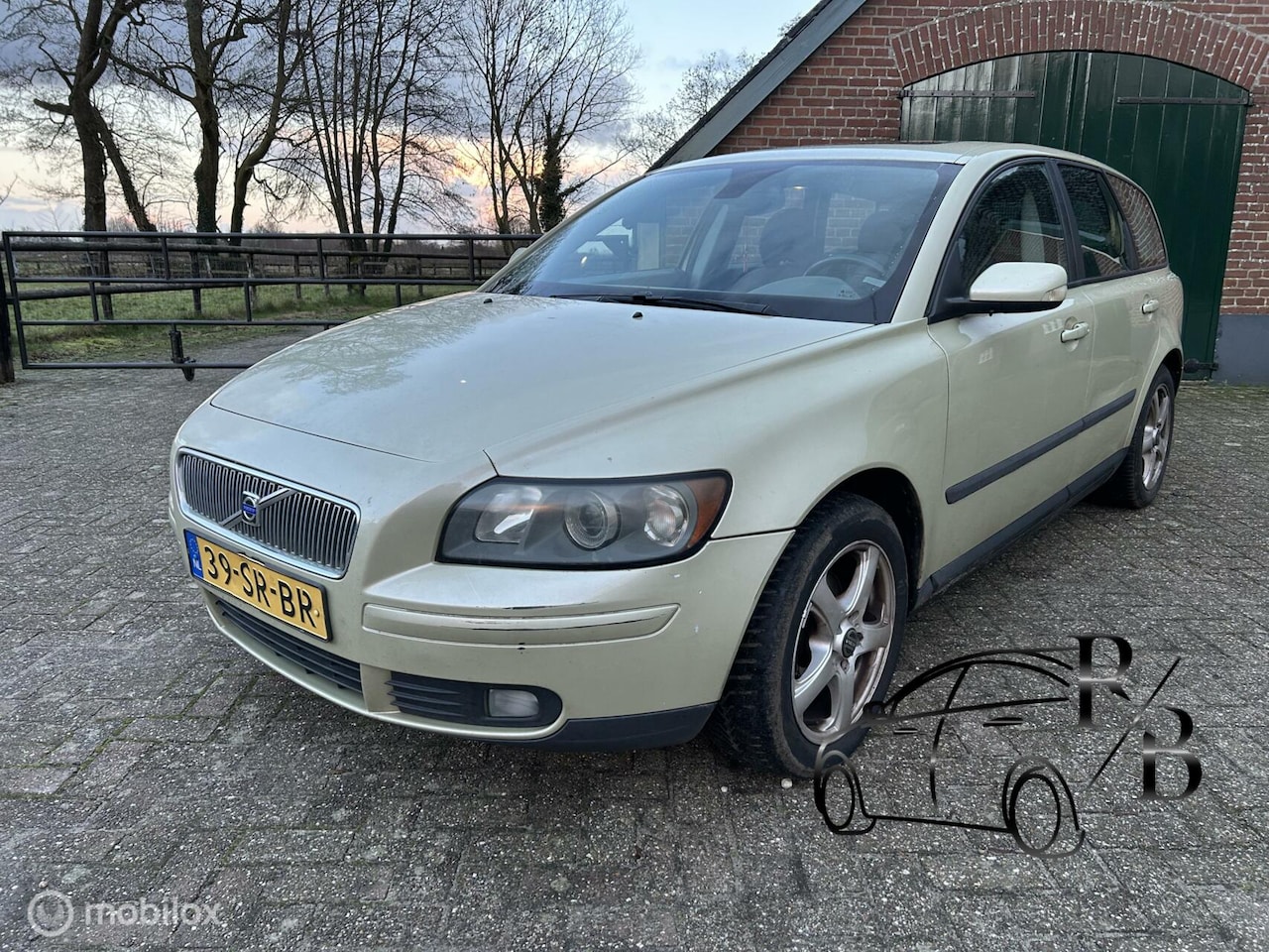 Volvo V50 - 1.8 Edition II EXPORTPRIJS/AIRCO/STOELVERWARMING - AutoWereld.nl