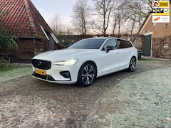 Volvo V60 - 2.0 B5 R-Design-ICE WHITE-CAMERA-TREKHAAK-18"-LEER-251 PK