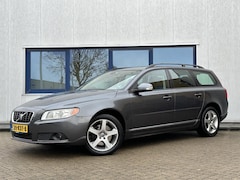 Volvo V70 - 2.4D Momentum PDC l Leer l Navi l