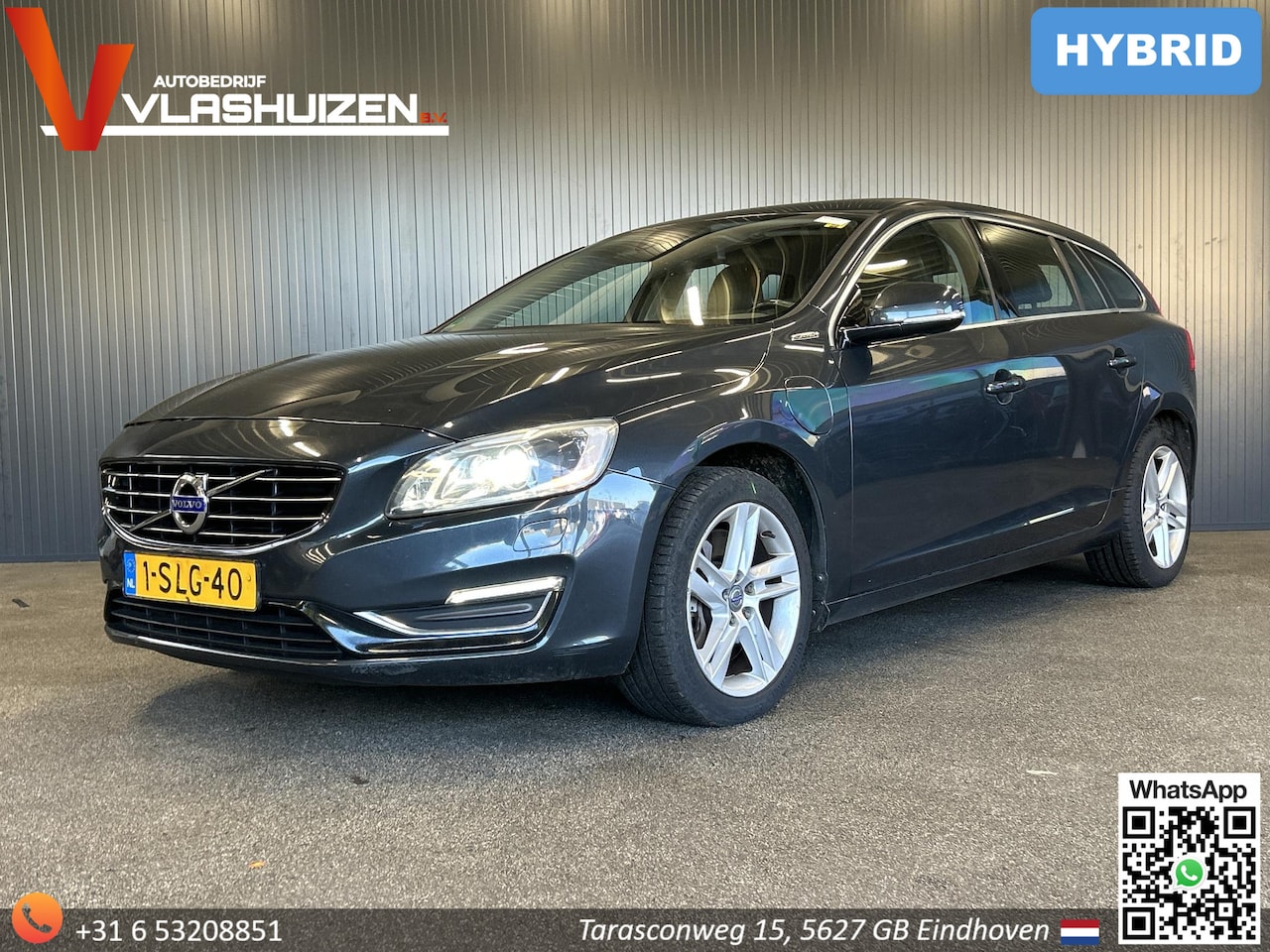 Volvo V60 - 2.4 D6 AWD Plug-In Hybrid Summum | Cruise | Climate | Stoelverwarming | Navi | PDC | APK 1 - AutoWereld.nl