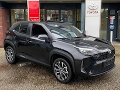 Toyota Yaris Cross - 1.5 HYBRID DYNAMIC 115 APPLE/ANDROID PARK-SENSOREN BSM LED STOELVERWARMING 17"LMV NAVI KEY