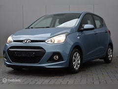 Hyundai i10 - 1.0i i-Motion Comfort | Climate | Cruise |