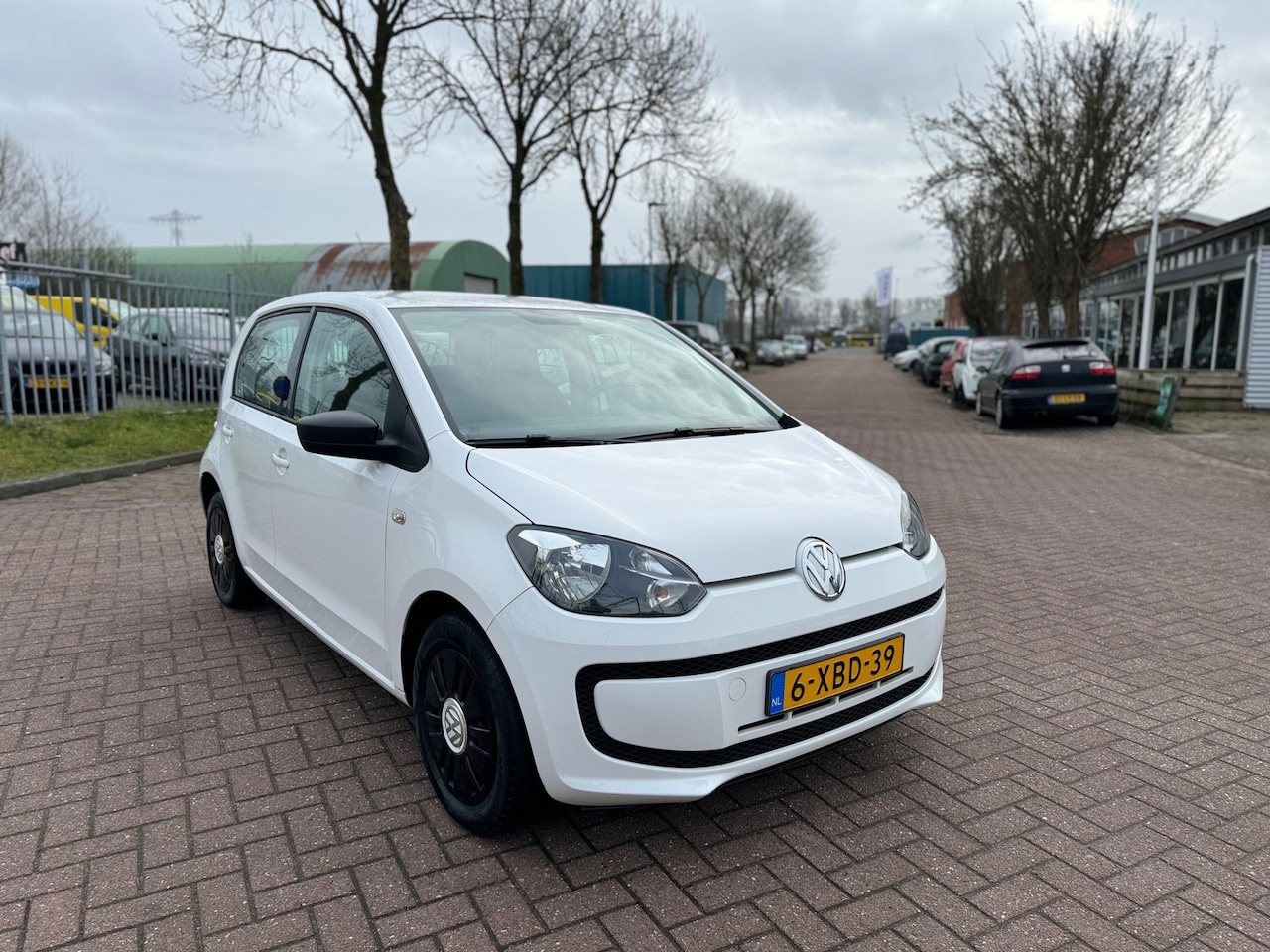 Volkswagen Up! - 1.0 take up! BlueMotion 1.0 take up! BlueMotion - AutoWereld.nl