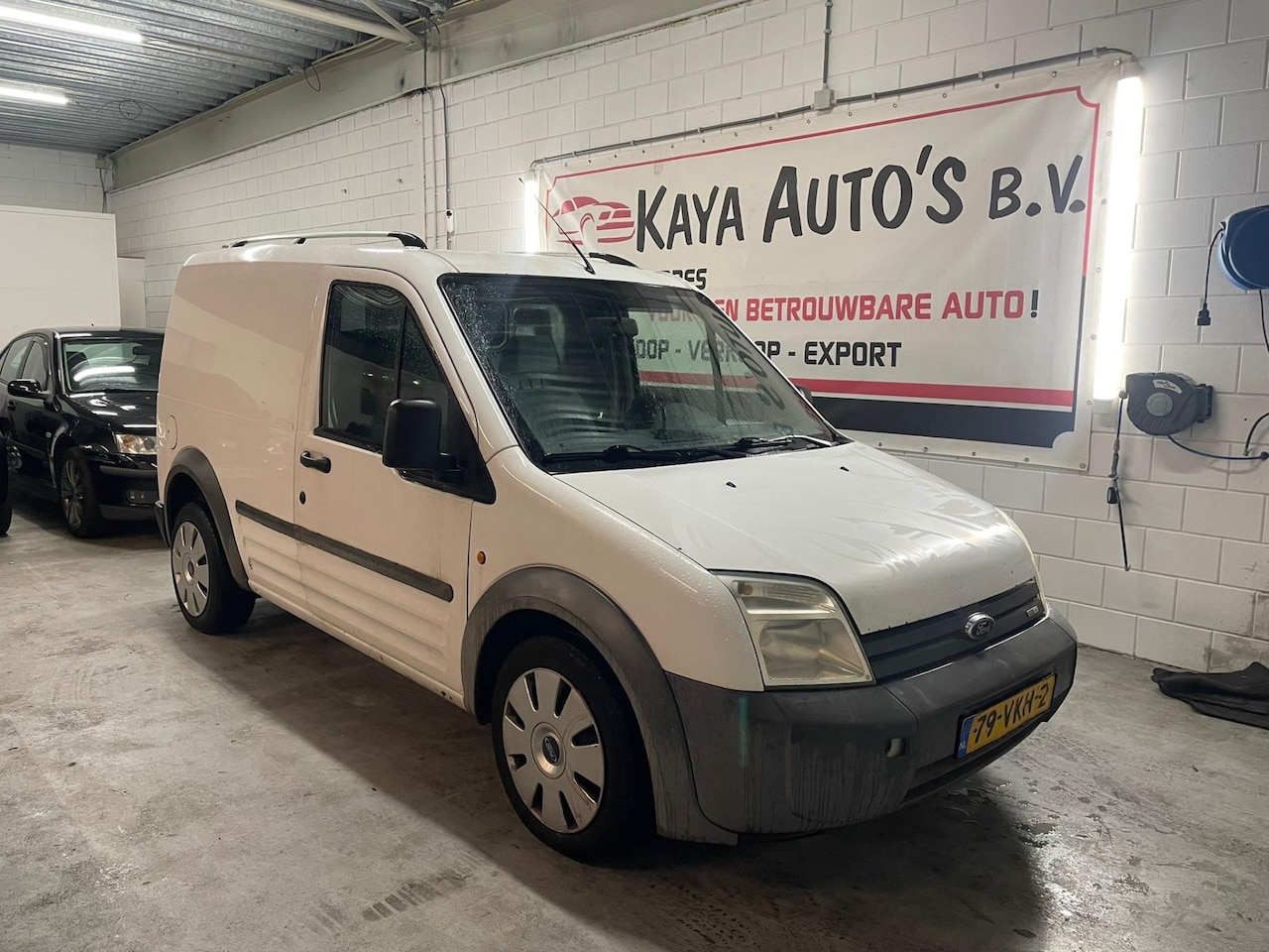 Ford Transit Connect - 1.8 TDCi/AIRCO/APK 04-09-2025 - AutoWereld.nl