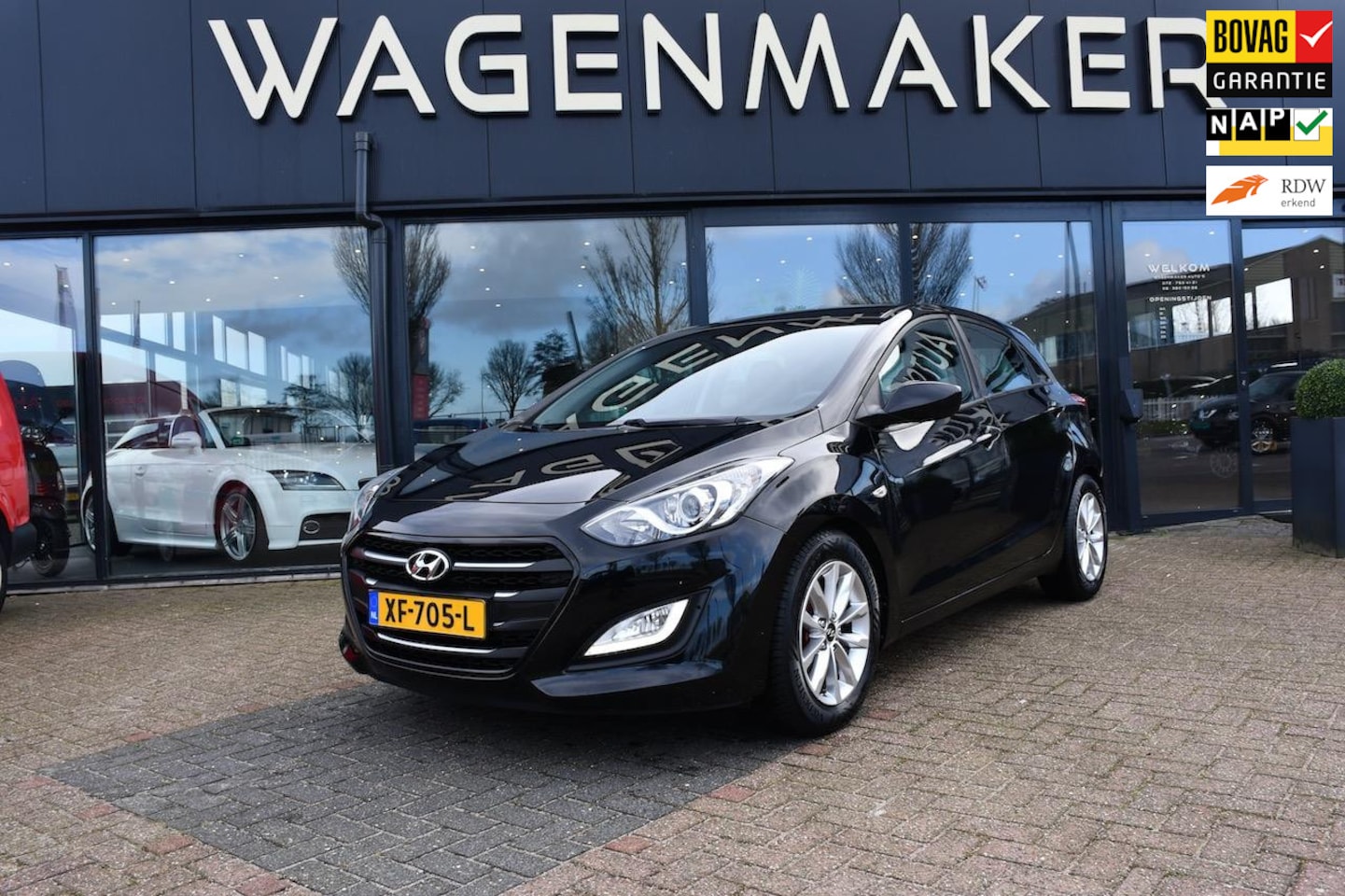 Hyundai i30 - 1.4 i-Drive Airco|Elektrische pakket|GoedOH - AutoWereld.nl