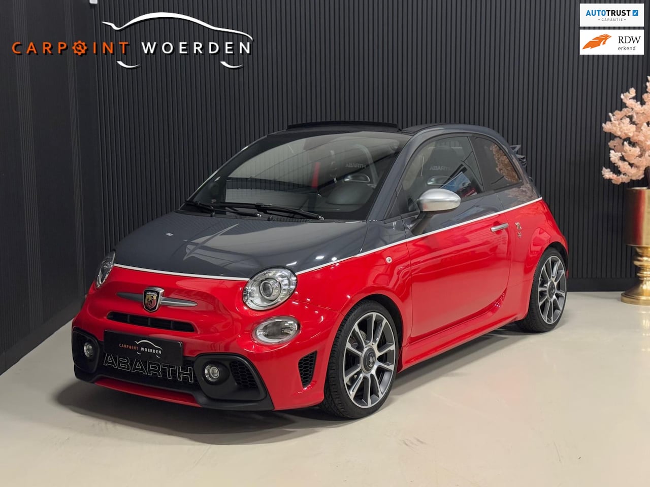 Fiat 500 C - 1.4 T-Jet Abarth 595 Turismo | NIEUWSTAAT! - AutoWereld.nl