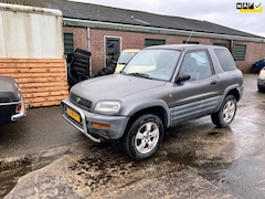 Toyota FunCruiser RAV4 - 2.0i SR