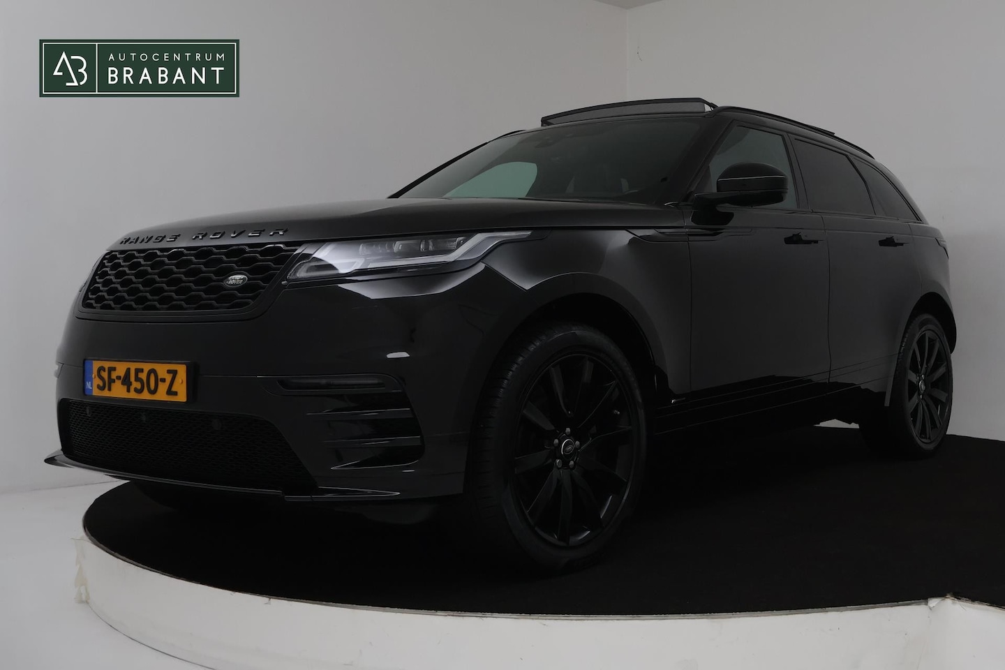 Land Rover Range Rover Velar - 2.0 I4 Turbo AWD HSE Automaat (PANODAK, NAVIGATIE, STOELV, CAMERA, NL-AUTO, DEALER ONDERHO - AutoWereld.nl