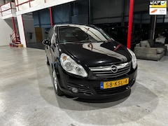 Opel Corsa - 1.4-16V Business / Airco / LMV / Zwart / 3D / Cruise / Trekhaak /