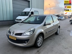 Renault Clio - 1.4-16V Exception XENON AIRCO