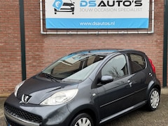 Peugeot 107 - 1.0-12V XR Airco