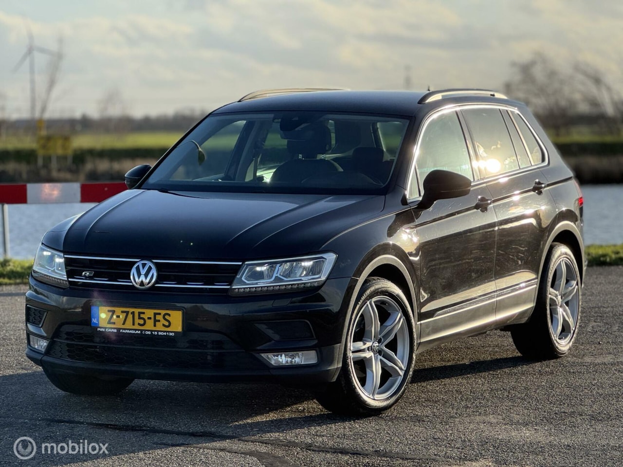 Volkswagen Tiguan - 2.0 TDI Comfortline Business R 2.0 TDI Comfortline Business R - AutoWereld.nl