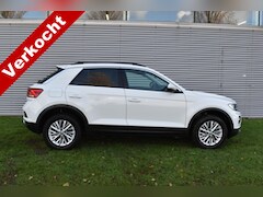 Volkswagen T-Roc - 1.5 TSI Sport Business R Automaat Panoramadak El-achterklep Afmeembare trekhaak 1.5 motor