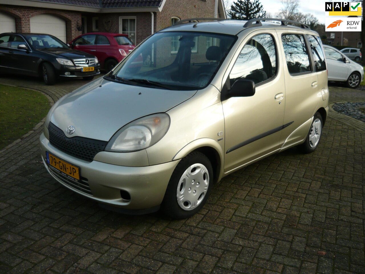 Toyota Yaris Verso - 1.5-16V VVT-i Luna 1.5-16V VVT-i Luna - AutoWereld.nl