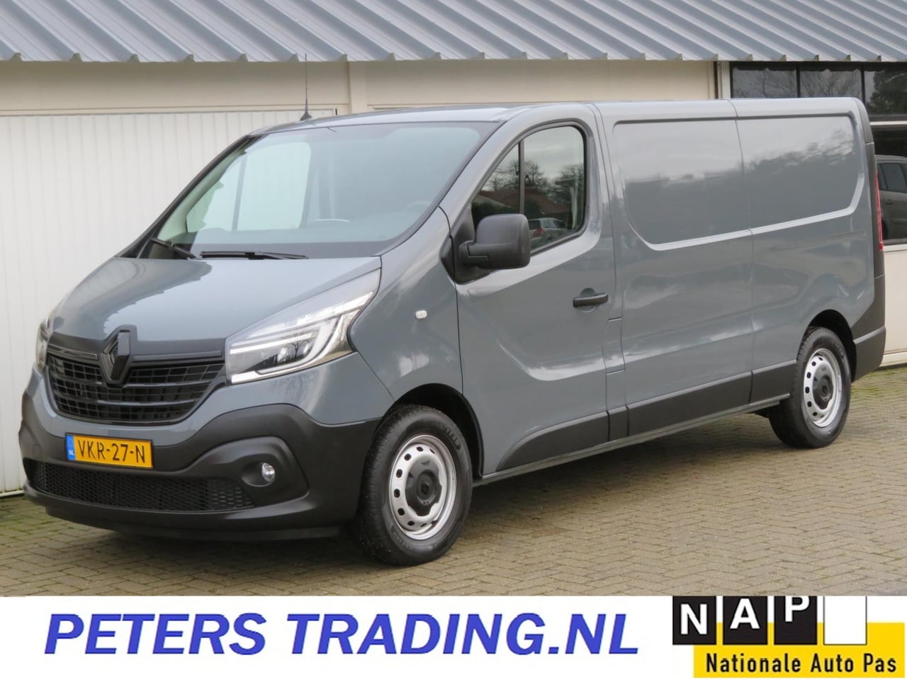 Renault Trafic - 2.0 dCi 145pk Aut. T29 L2H1 CRUISE-TREKHAAK-PDC-CARPLAY - AutoWereld.nl