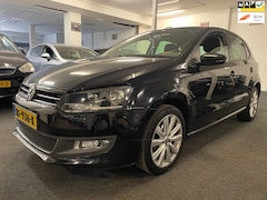 Volkswagen Polo - 1.2 TSI Highline/Navi/Dealer onderhouden/Apk nieuw