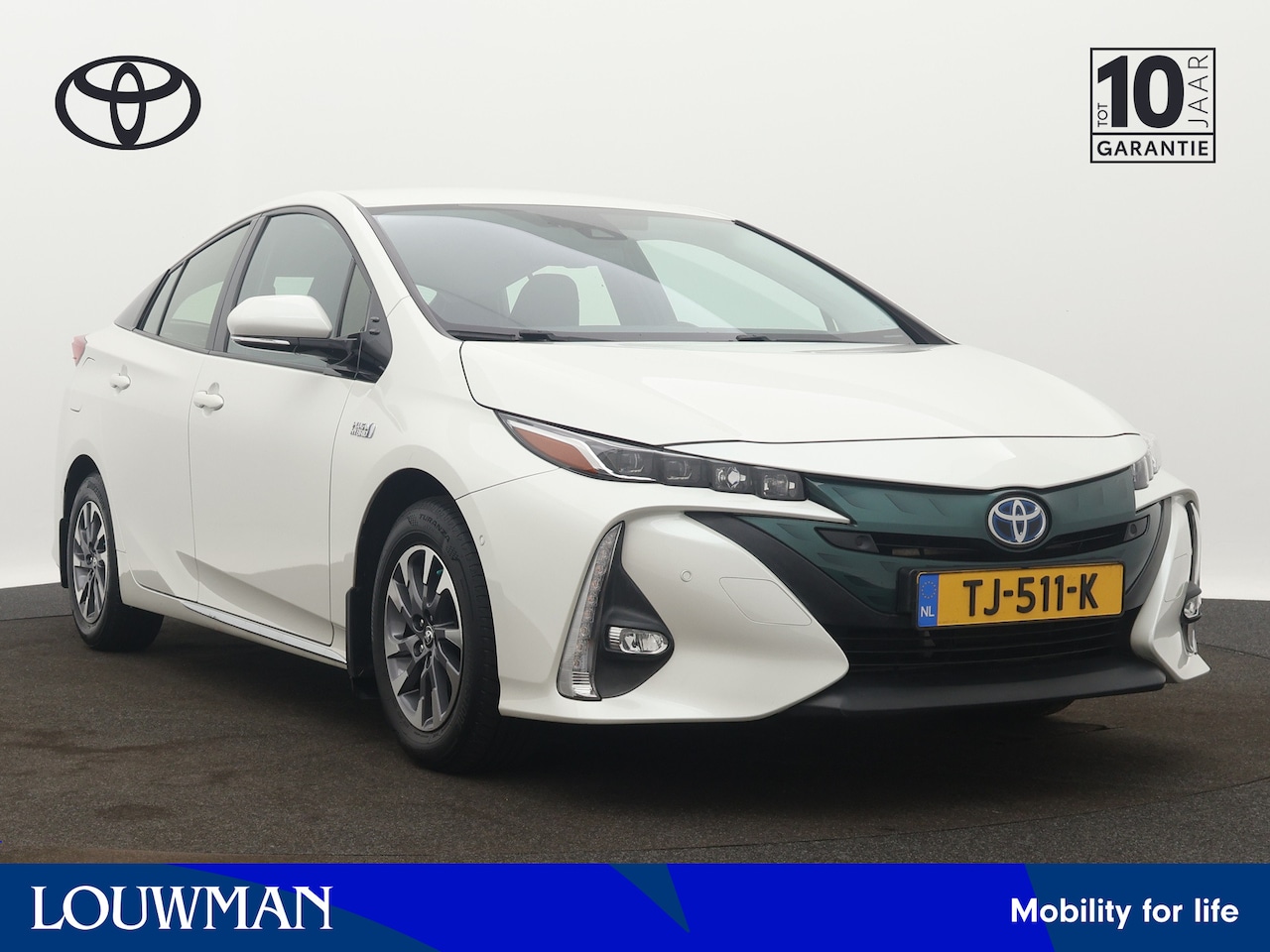 Toyota Prius - 1.8 Plug-in Executive | Nederlandse Auto | JBL | Navigatie | Camera | Climate Control | St - AutoWereld.nl