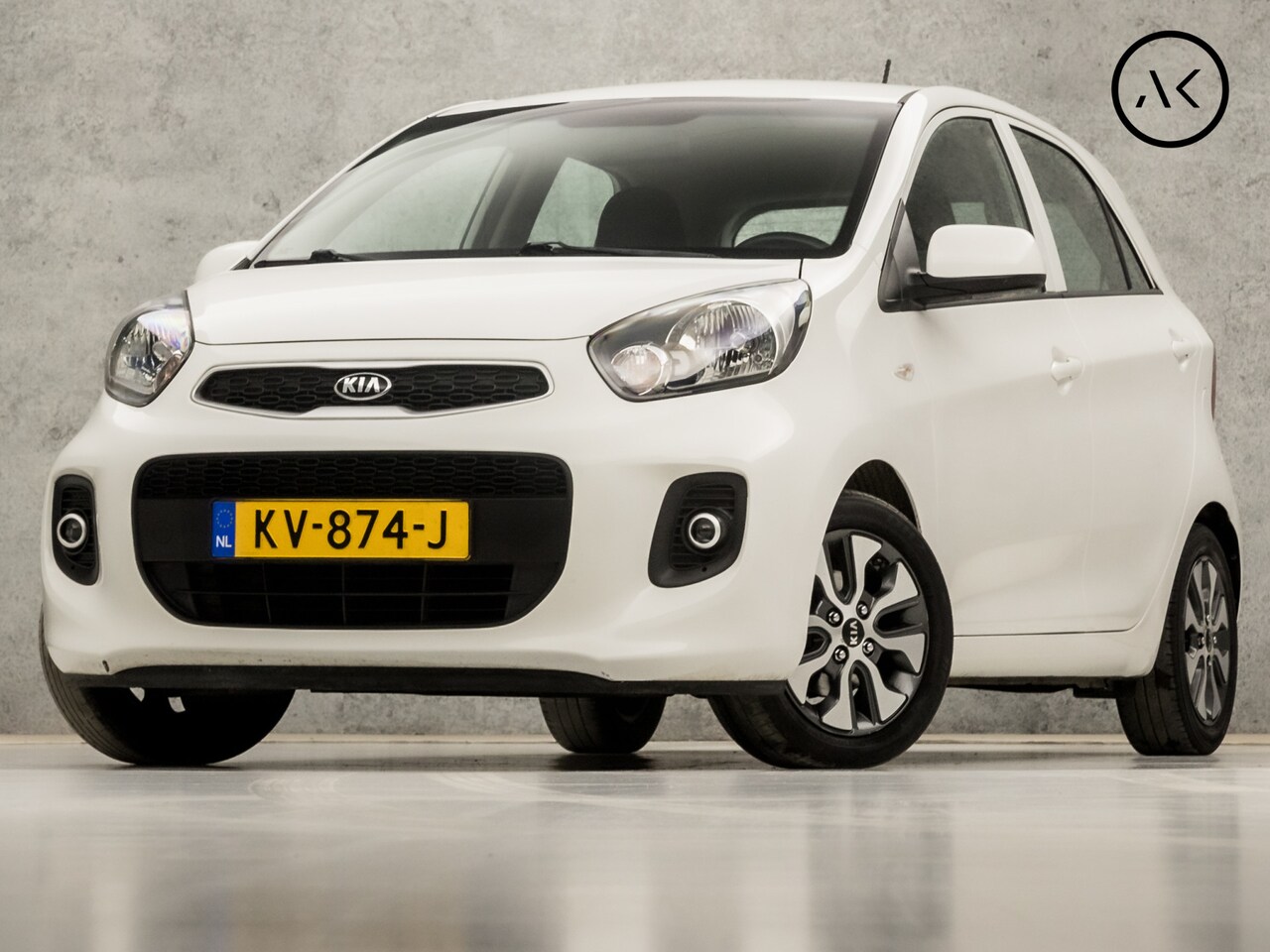 Kia Picanto - 1.0 CVVT EconomyPlusLine (NAVIGATIE, LM VELGEN, CAMERA, NIEUWE APK, SPORTSTOELEN, BLUETOOT - AutoWereld.nl