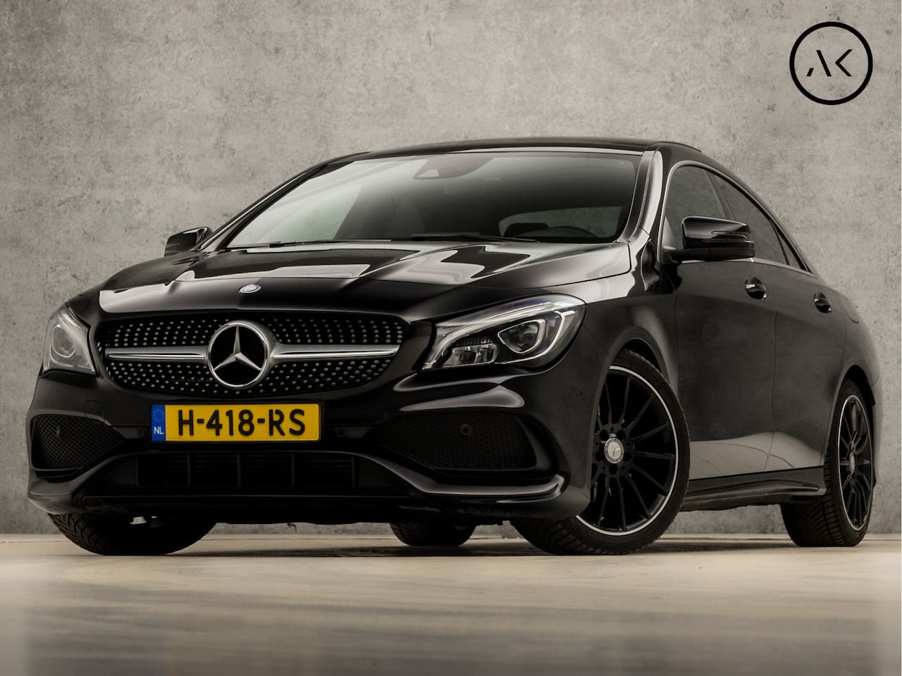 Mercedes-Benz CLA-Klasse - 180 AMG Sport Automaat (SCHUIFDAK, APPLE CARPLAY, GROOT NAVI, CAMERA, LEDER/ALCANTARA, STO - AutoWereld.nl