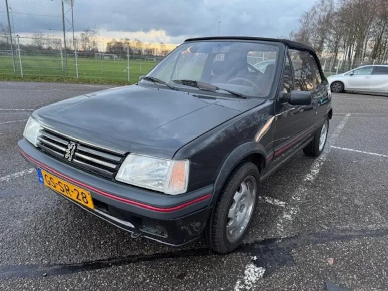 Peugeot 205 - CABRIOLET CTI S6 1.6 - AutoWereld.nl