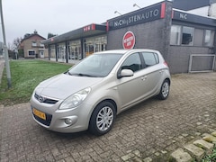 Hyundai i20 - 1.2i Airco, CVG, Isofix, 5-Deurs, ABS