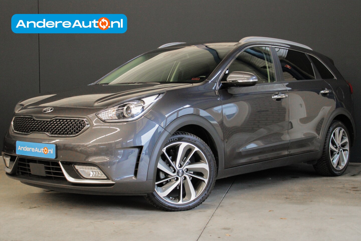 Kia Niro - 1.6 GDi Hybrid ExecutiveLine |perfect dealer onderhouden!|schuifdak|stoelkoeling|leder|JBL - AutoWereld.nl