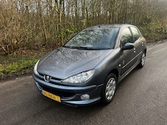 Peugeot 206 - 1.4 Génération