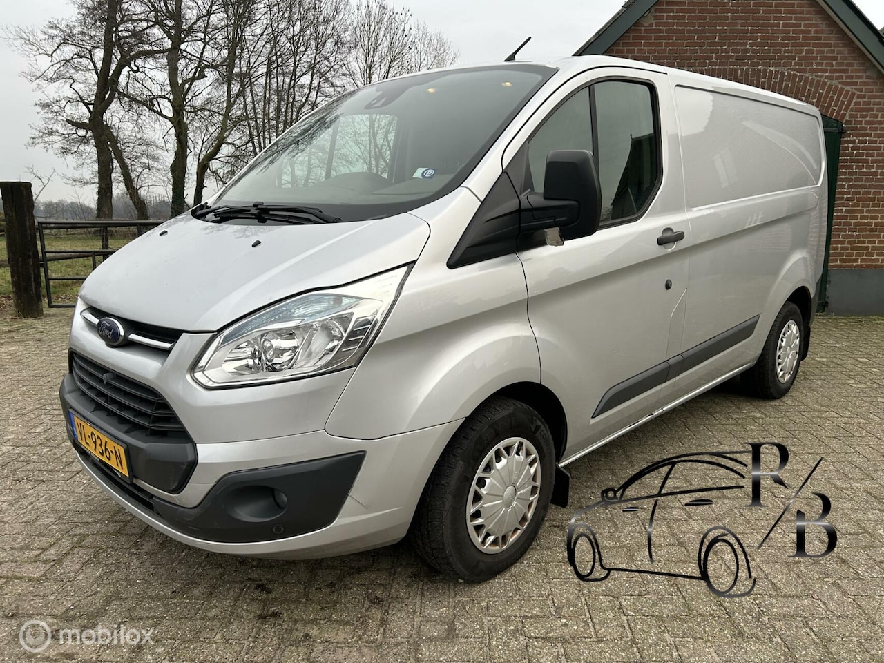 Ford Transit Custom - 270 2.2 TDCI L1H1 Trend NAP/NIEUWE APK/NAVI - AutoWereld.nl