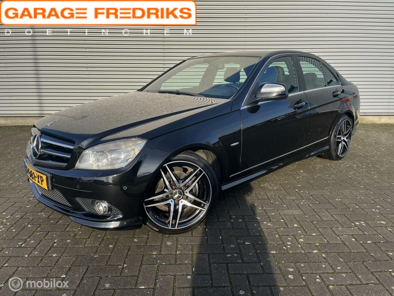 Mercedes-Benz C-klasse - 180 K | AMG- line | Navi | LM Velgen | - AutoWereld.nl