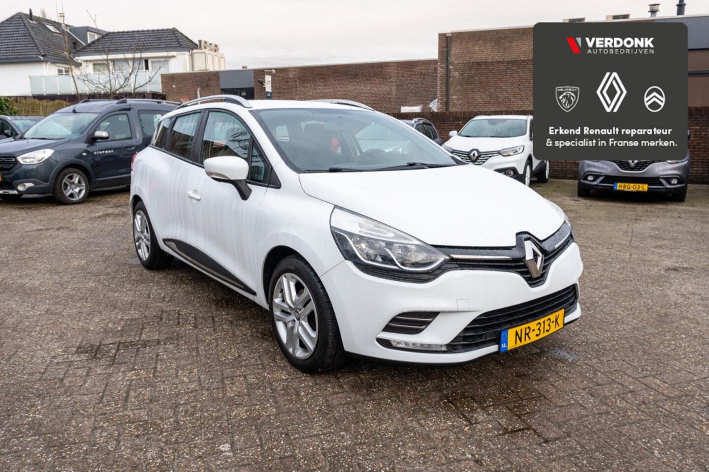 Renault Clio Estate - 0.9 TCe Zen met parkeercamera - AutoWereld.nl