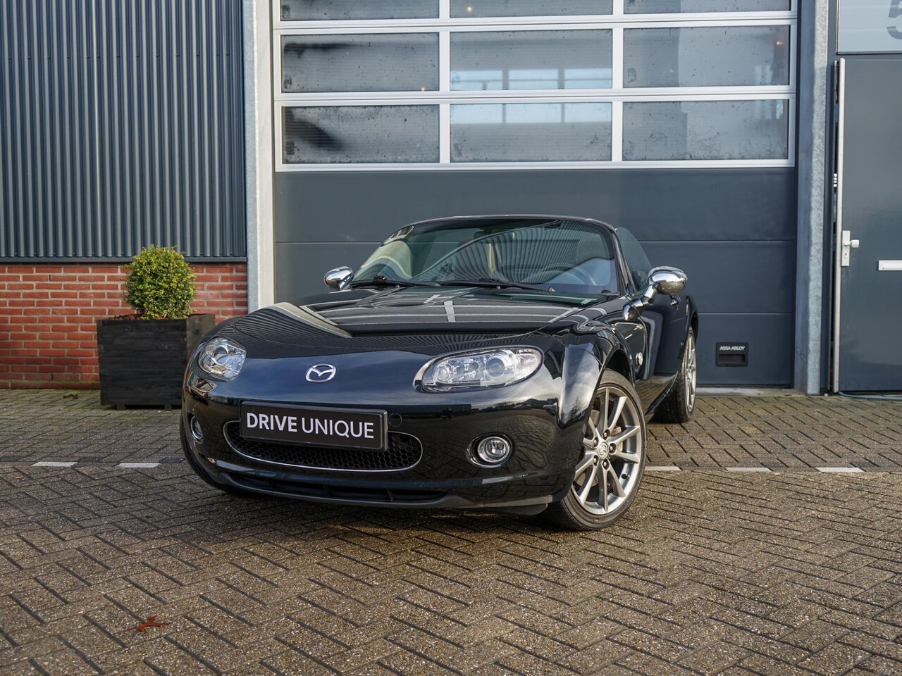 Mazda MX-5 - 1.8 Exclusive 1.8 Exclusive, Niseko, Stoelverwarming, Leer, goed onderhouden - AutoWereld.nl