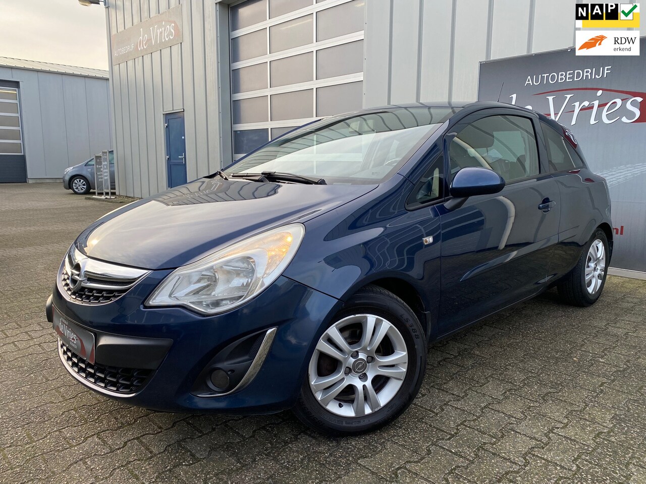 Opel Corsa - 1.3 CDTi EcoFlex S/S Cosmo / Airco / Navi / Cruise / LMV - AutoWereld.nl