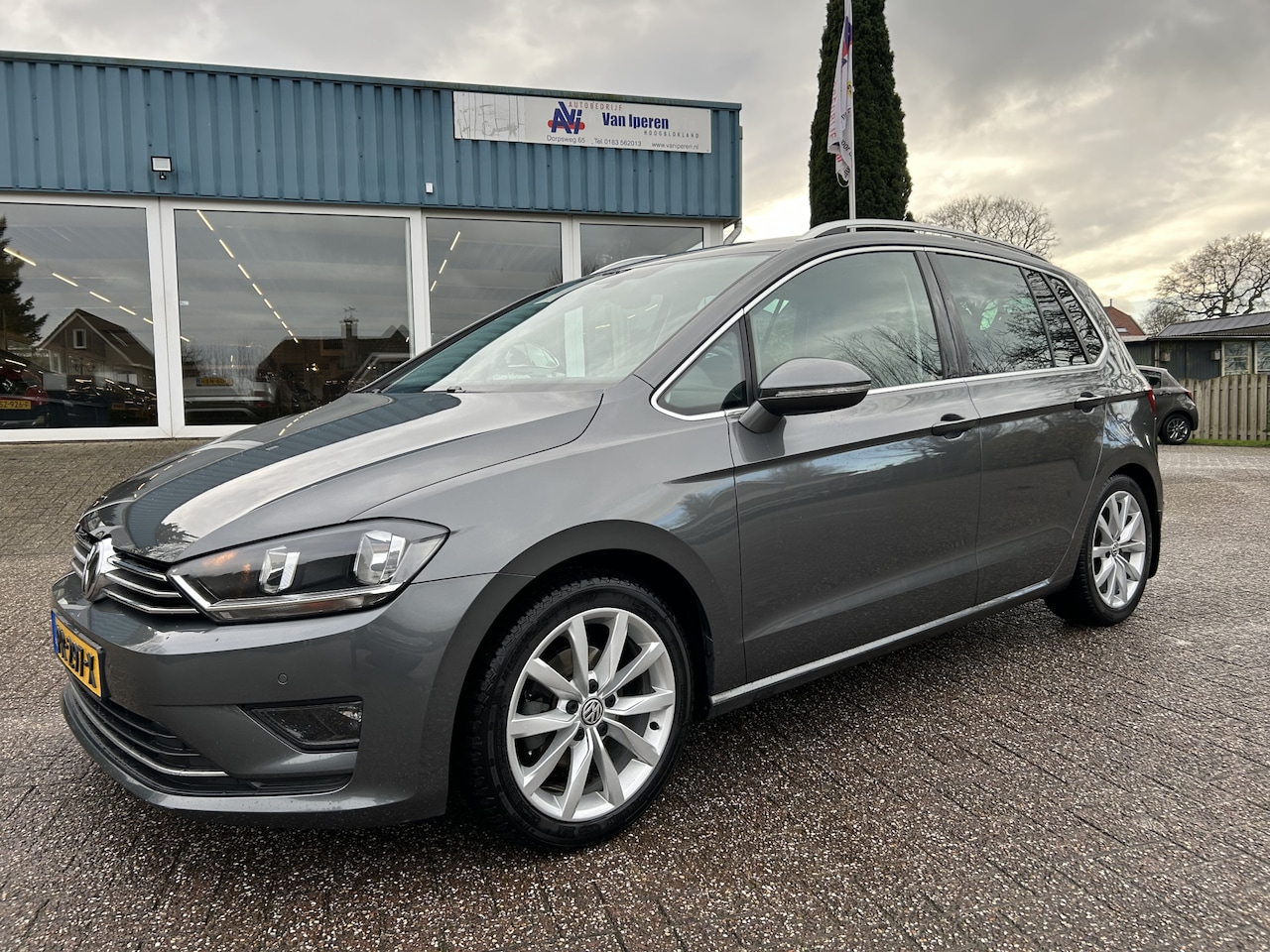 Volkswagen Golf Sportsvan - 1.2 TSI Highline 1.2 TSI Highline - AutoWereld.nl